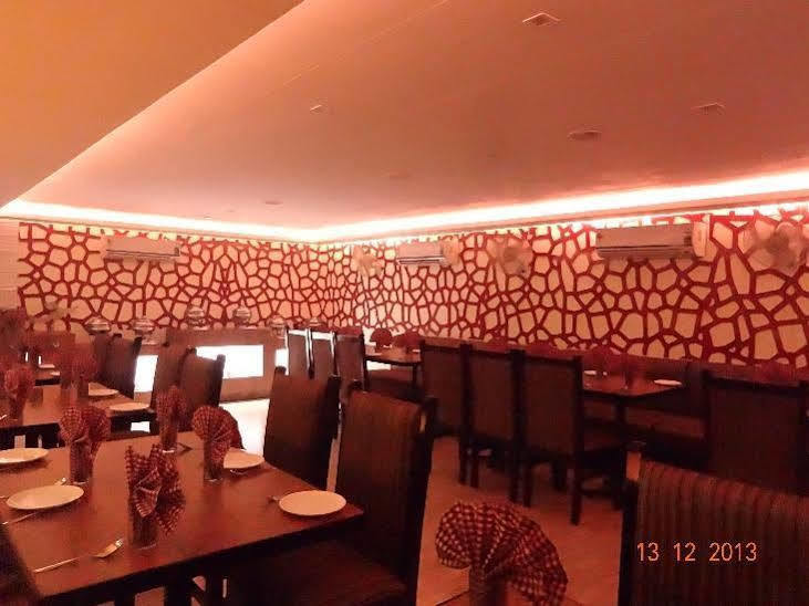 Oyo 2155 Hotel Wardhman Jabalpur Ngoại thất bức ảnh